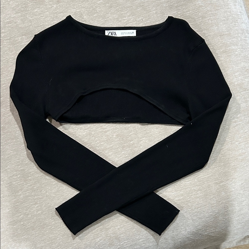 Zara Black Long Sleeve shoulder shrug